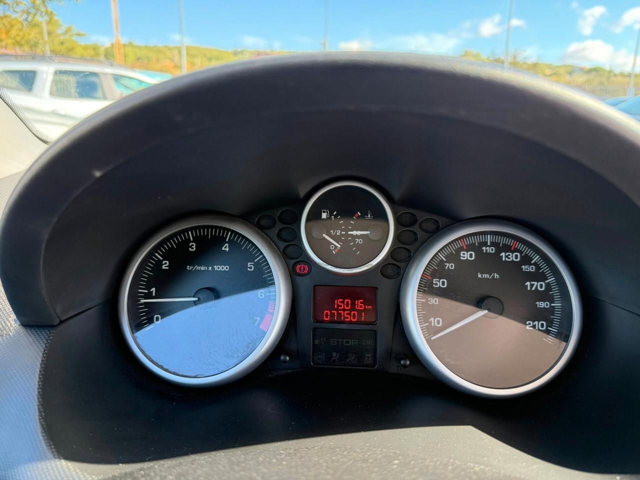 Peugeot 206 Plus 1.1 5p. -UNICOP-