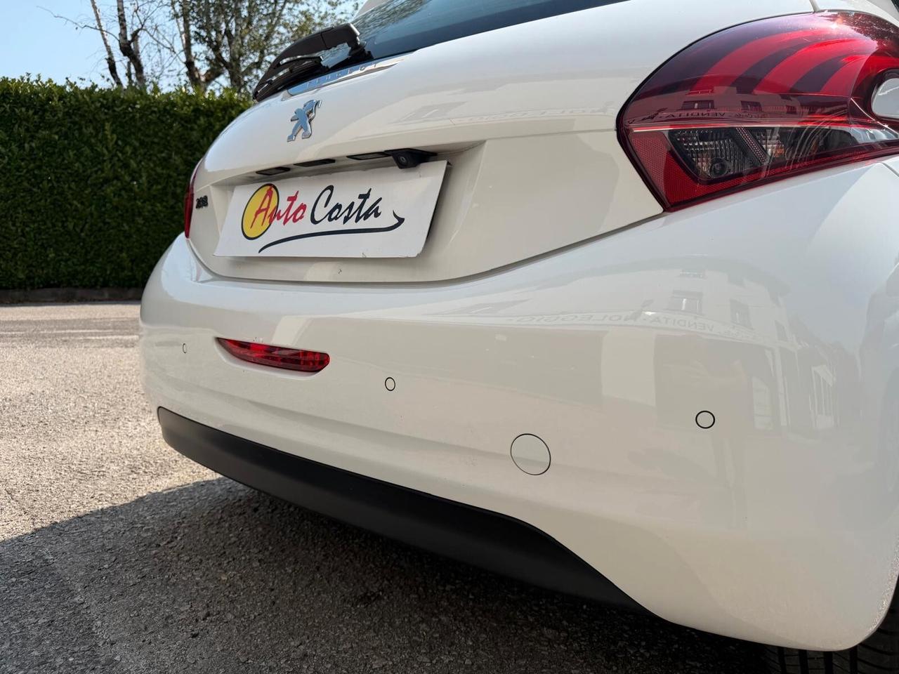 Peugeot 208 1.2 82 5 porte Allure