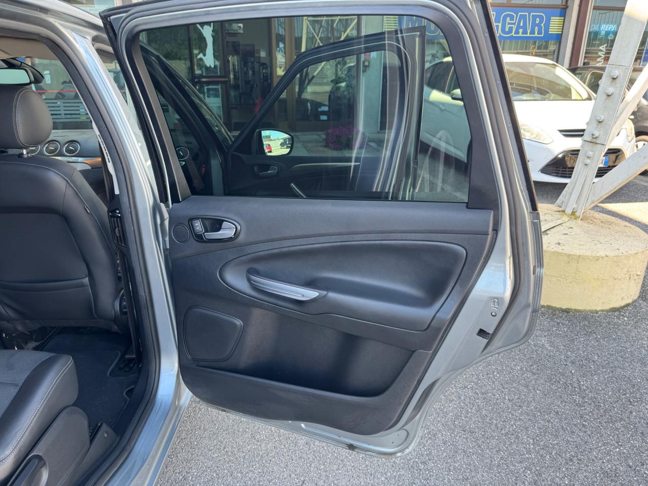Ford S-Max 2.0 TDCi 140CV Titanium 2009