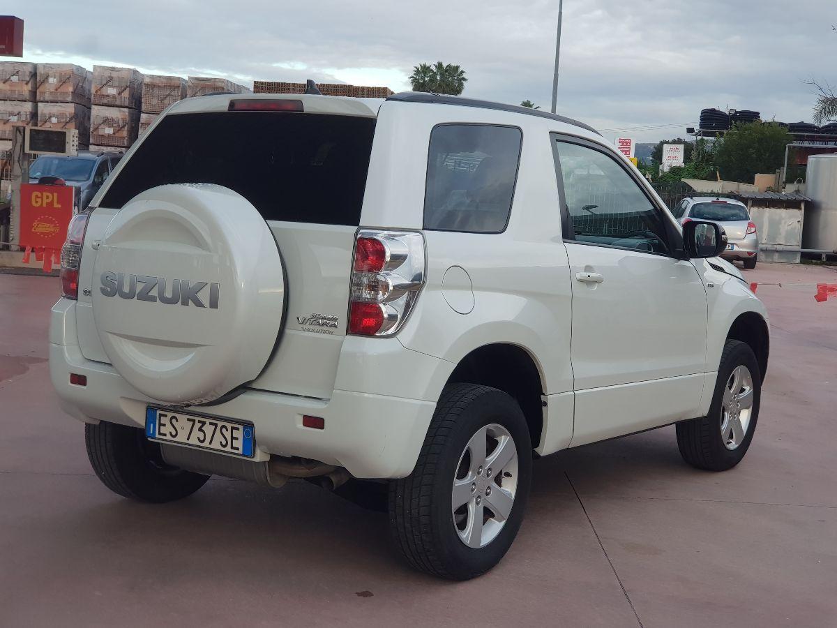 SUZUKI - Grand Vitara - 1.9 DDiS 3p. Evolution Navi