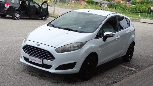 FORD Fiesta 1.5 TDCi 75CV 5 porte, Neo Patentati, Garanzia..