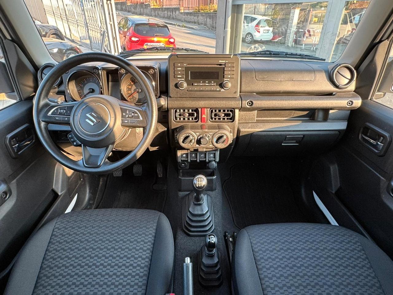 Suzuki Jimny 1.5 5MT PRO 4wd