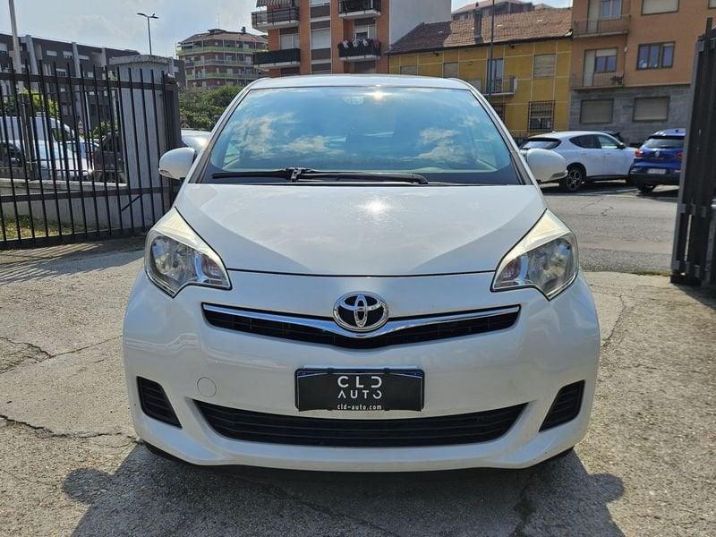 Toyota Verso-S 1.3 MT Active
