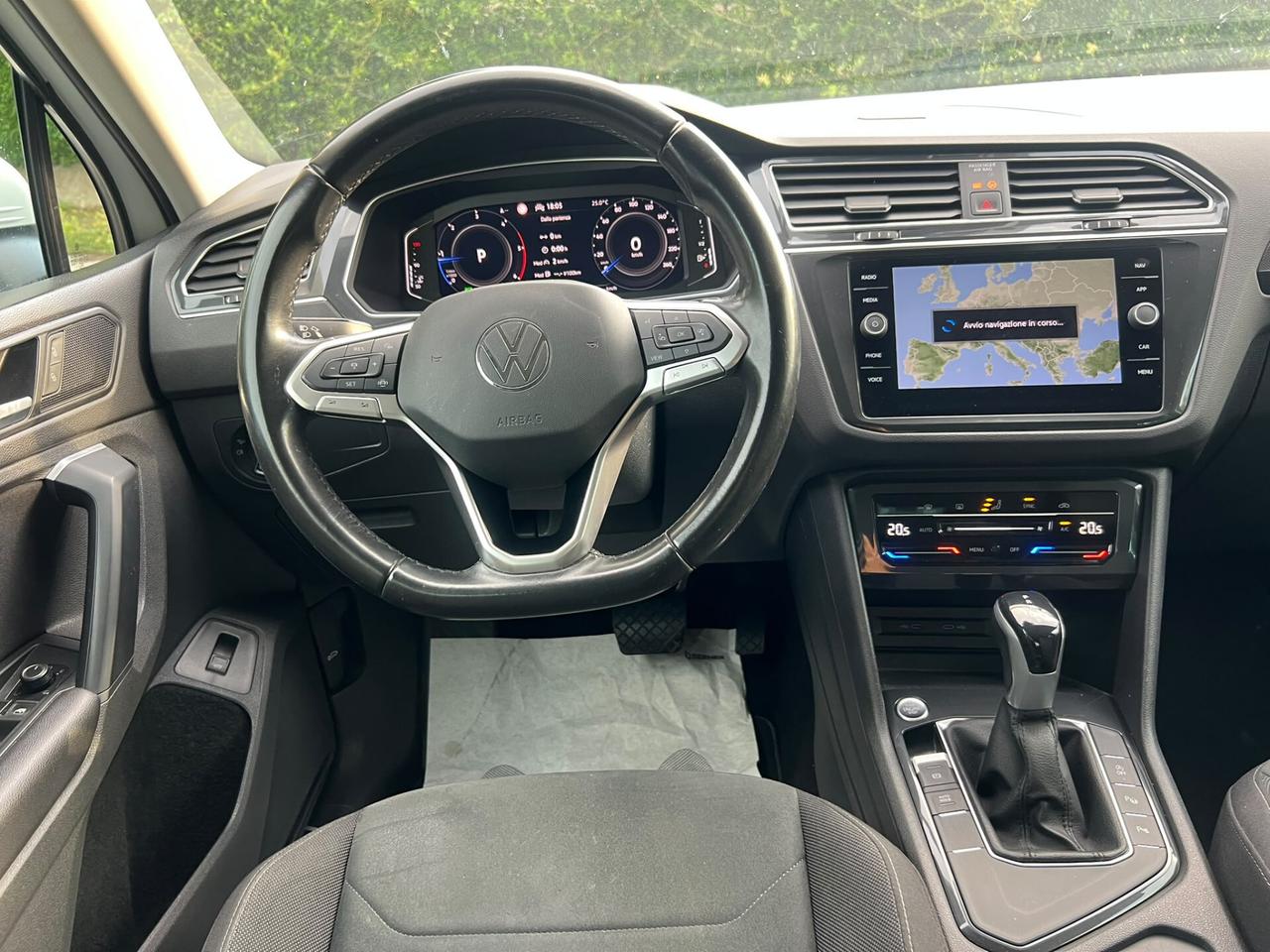 Volkswagen Tiguan 2.0 TDI 150 CV DSG Elegance RESTYLING