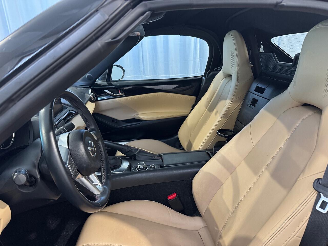 Mazda MX-5 1.5L Skyactiv-G Exceed