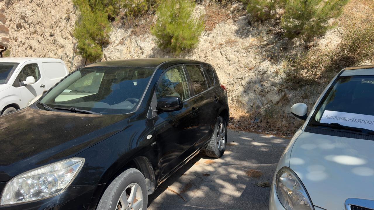 Toyota RAV 4 RAV4 Crossover 2.2 D-4D 136 CV Sol