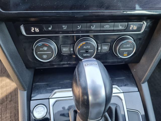 VOLKSWAGEN Passat Variant 2.0 TDI DSG Executive BlueMotion Tech.