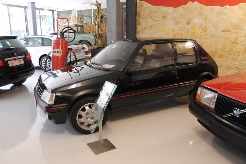 PEUGEOT 205 1.9 3 porte GTI
