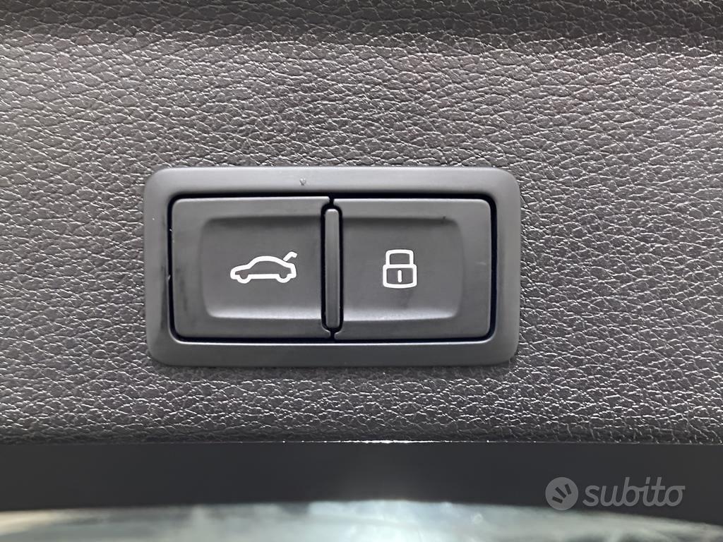 Audi Q3 Sportback 35 2.0 tdi S Line Edition s-tron