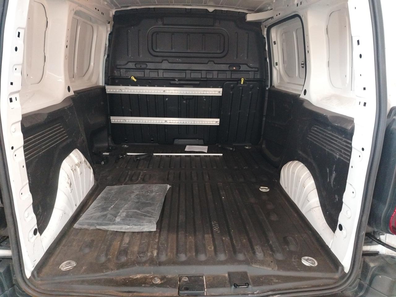 PEUGEOT Partner 1.5 bluehdi 100cv L1 Premium