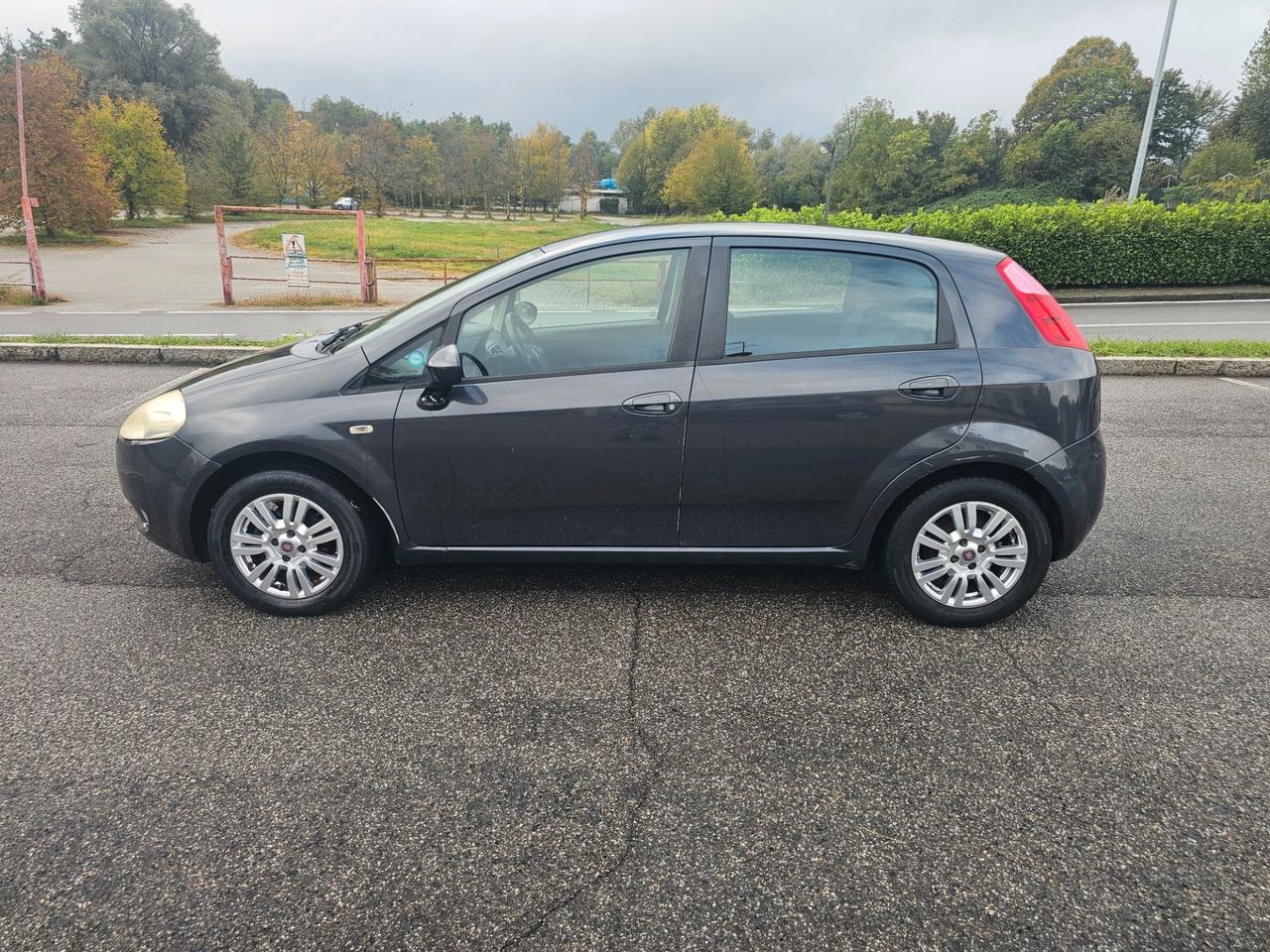 Fiat Grande Punto 1.4 GPL 5 porte Neopatentati