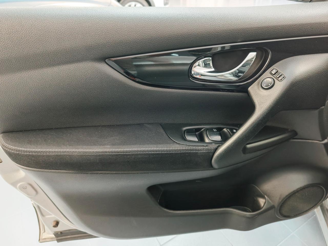 Nissan Qashqai 1.5 dCi 110 CV D Tekna MOLTO BELLA