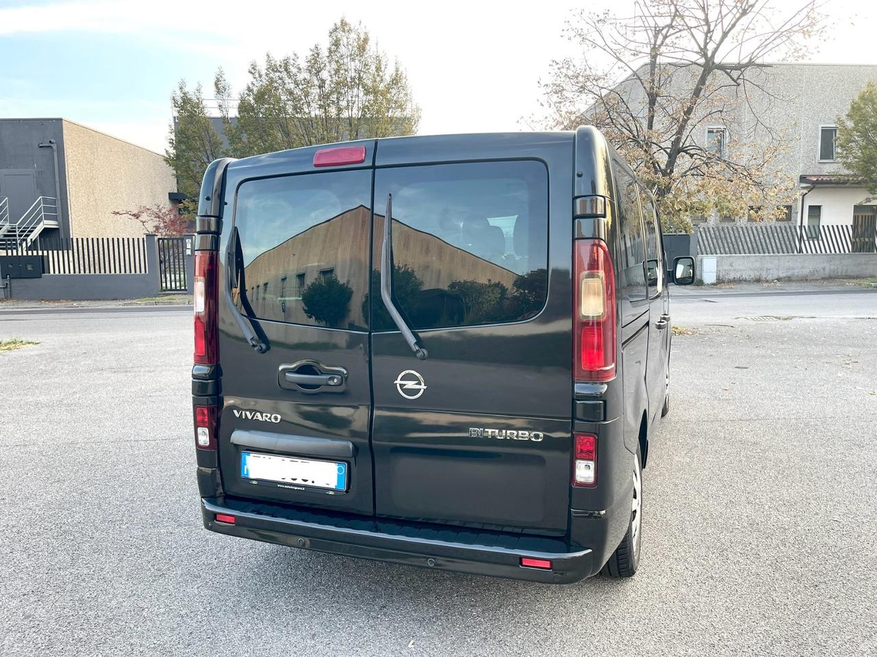 Opel Vivaro 27 1.6 BiTurbo S&S EcoFLEX PC-TN Combi 9 Posti 2015