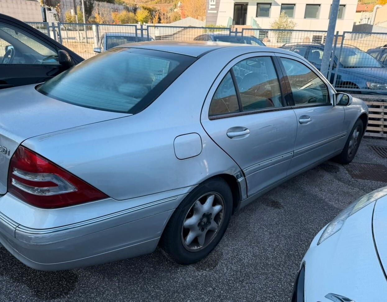 Mercedes-benz C 220 Mercedes Benz CDI Elegance