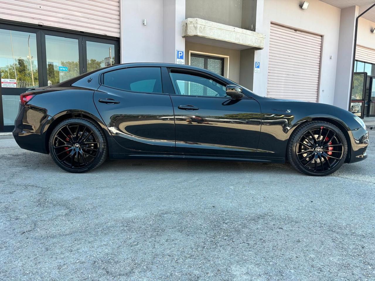 Maserati Ghibli V6 430 CV AWD Modena S Q4 09/2021