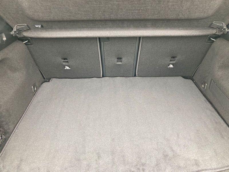 Mercedes-Benz GLA GLA 200 Automatic AMG Line Advanced Plus Night Pack
