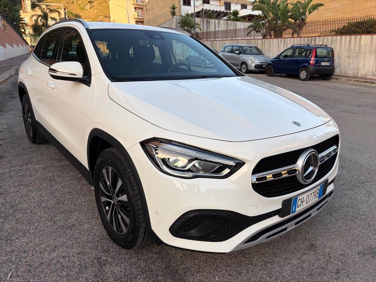 Mercedes-benz GLA 180 d Automatic Sport Plus unico
