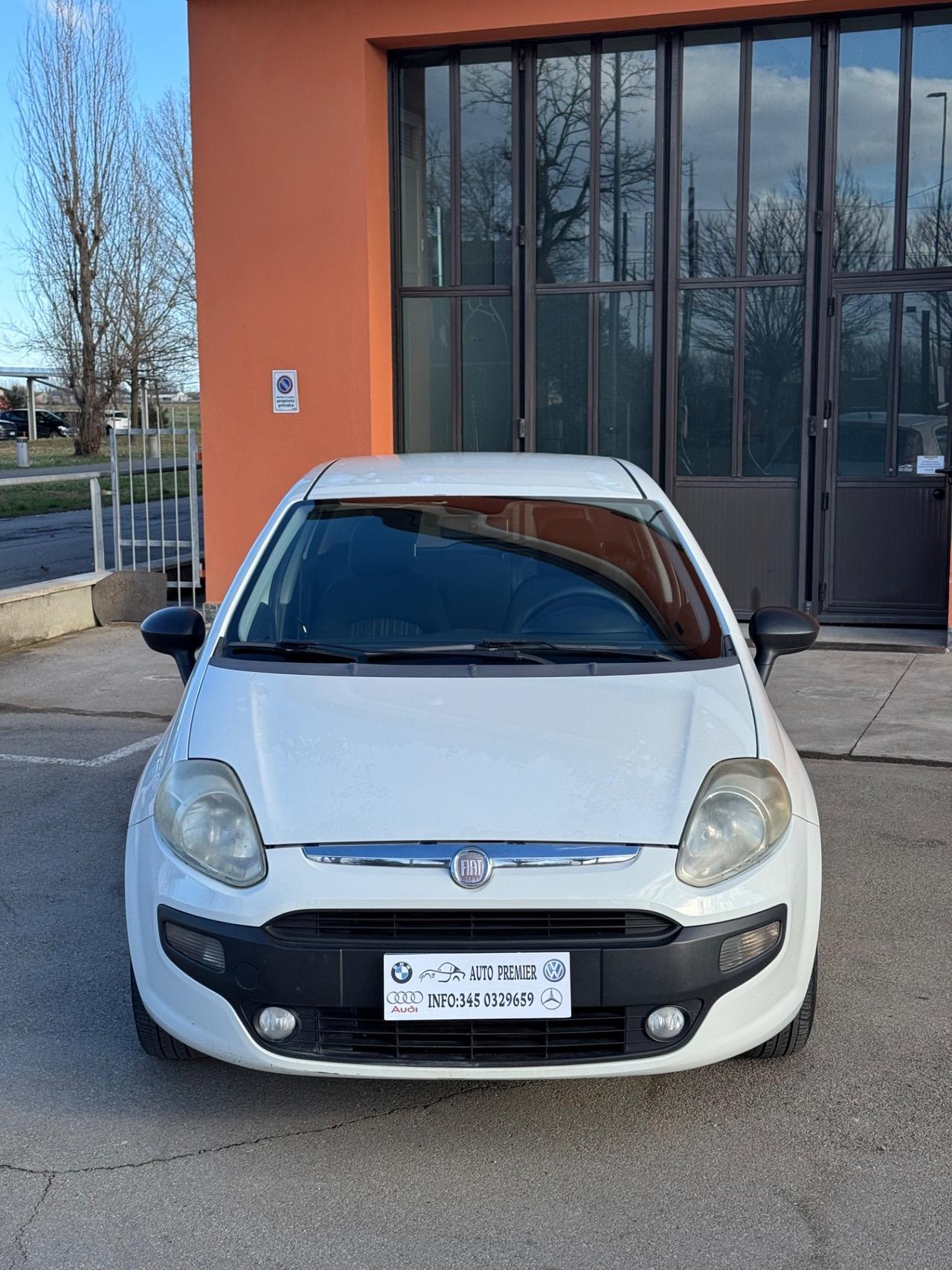 Fiat Punto Evo 1.2 benzina adatta a neopatentati