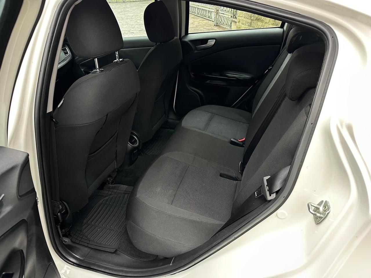 Alfa Romeo Giulietta 2.0 JTDm-2 140 CV Distinctive