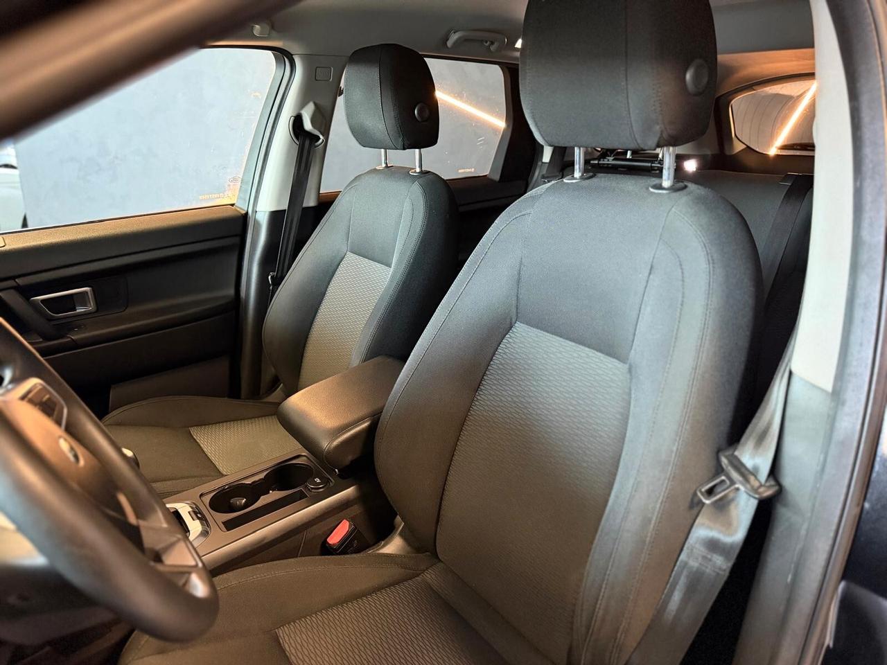 Land Rover Discovery Sport 2.0 TD4 150 CV Pure