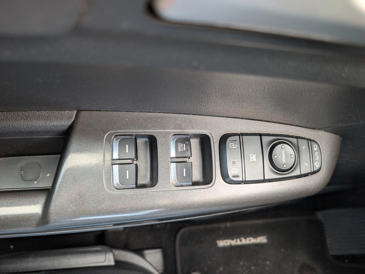 Kia Sportage business