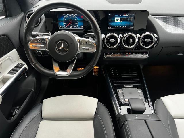 MERCEDES-BENZ GLA 200 Automatic Premium