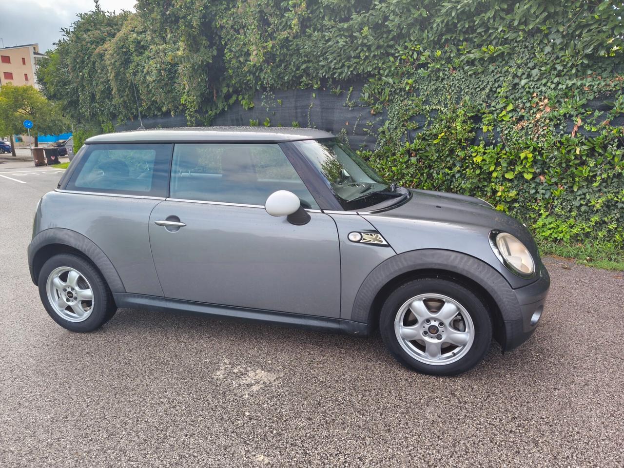 Mini 1.4 neopatentati ottime condizioni garanzia