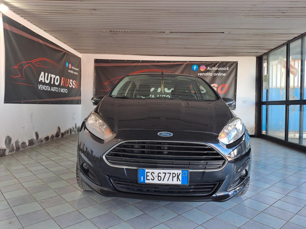 Ford Fiesta 1.5 TDCi 75CV 5 porte Titanium