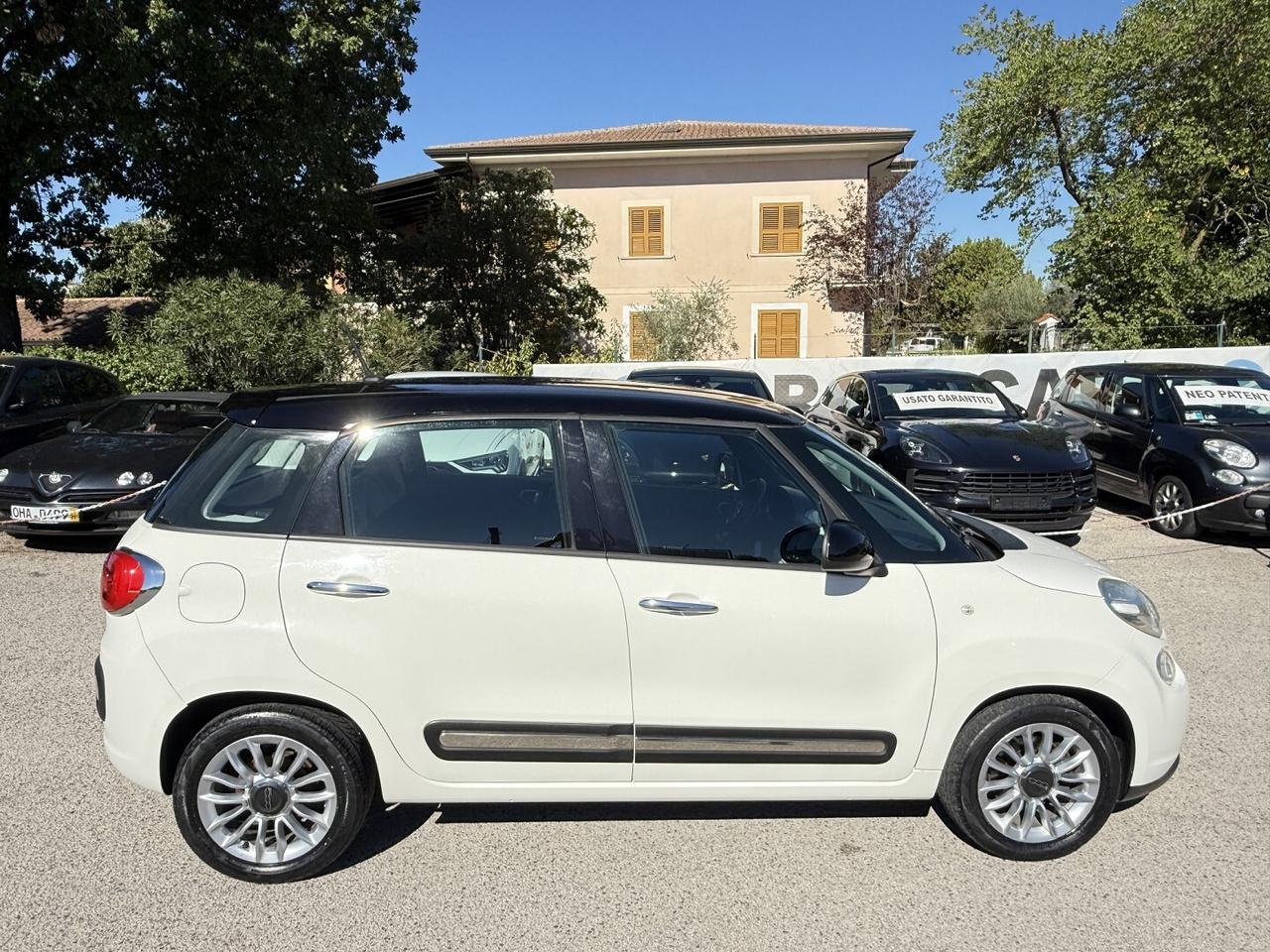 FIAT 500L 1.3 MJT LOUNGE - ADATTA NEOPATENTATI