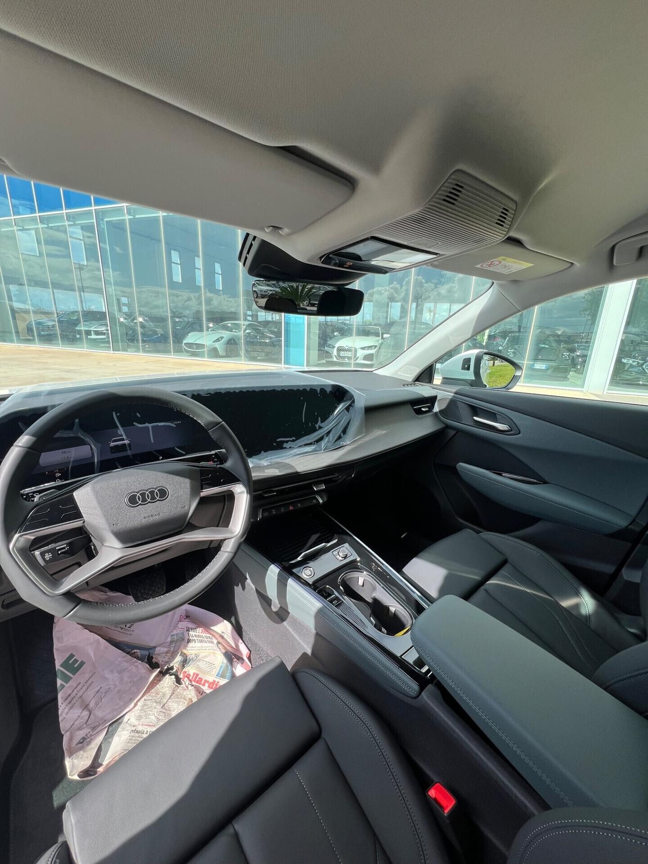 Audi Q3 TDI 150Cv S tronic Business Advanced- possibilità noleggio no scoring