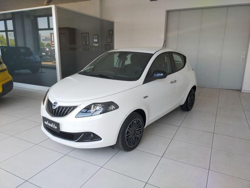Lancia Ypsilon 1.0 FireFly 5 porte S&S Hybryd Gold KM0
