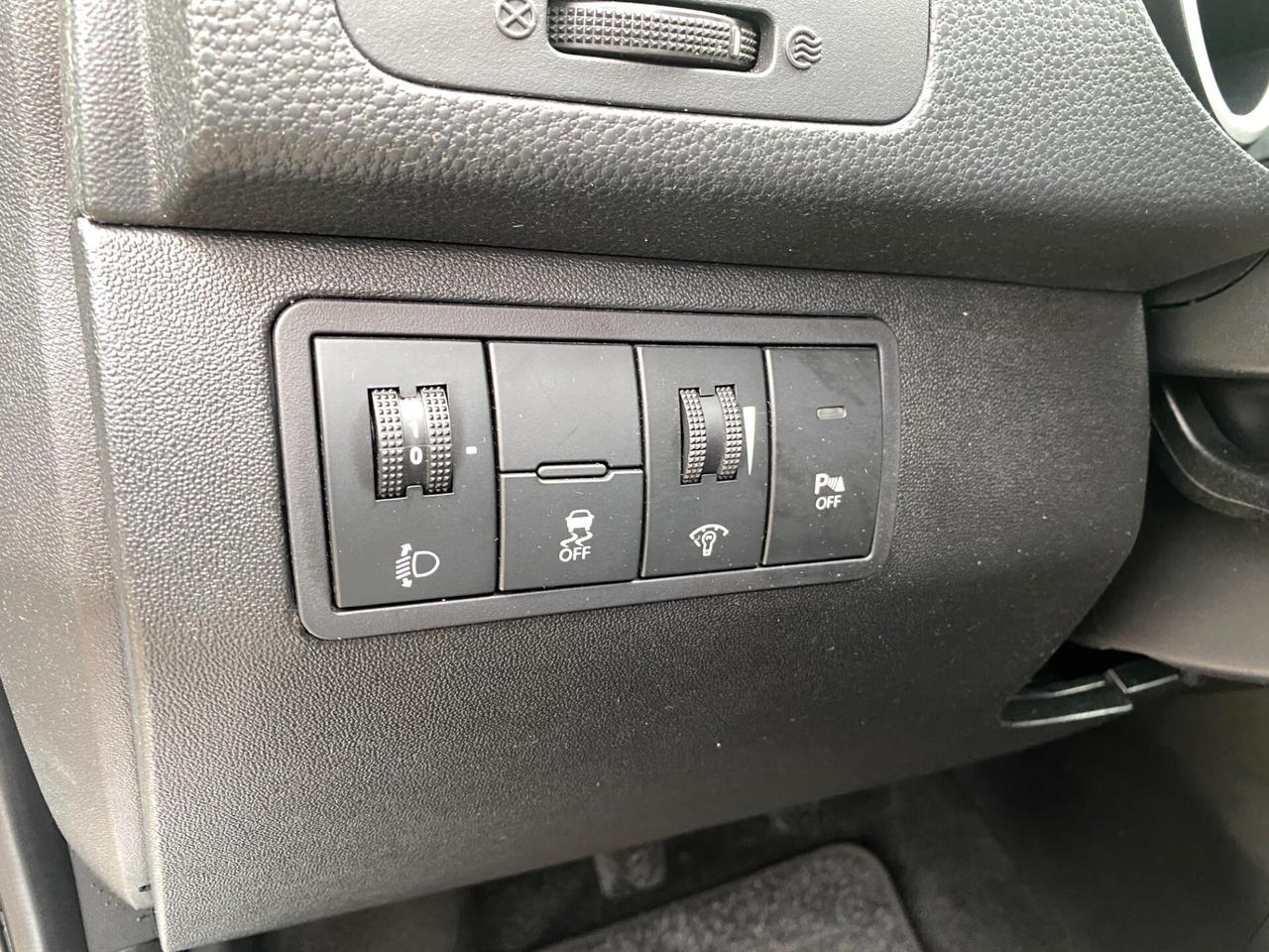 Kia Venga 1.4 CRDi 90CV Cool ---KM CERTIFICATI---TETTO PANORAMICO