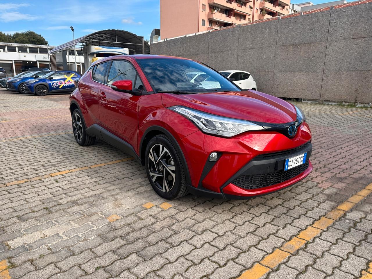 Toyota C-HR 1.8 Hybrid E-CVT Trend