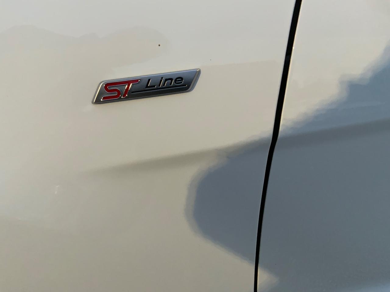 Ford EcoSport 1.0 EcoBoost 100 CV ST-Line Black Edition