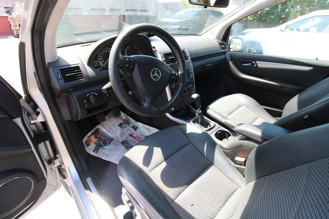 Mercedes-benz A 180 160 CDI Coupé Elegance