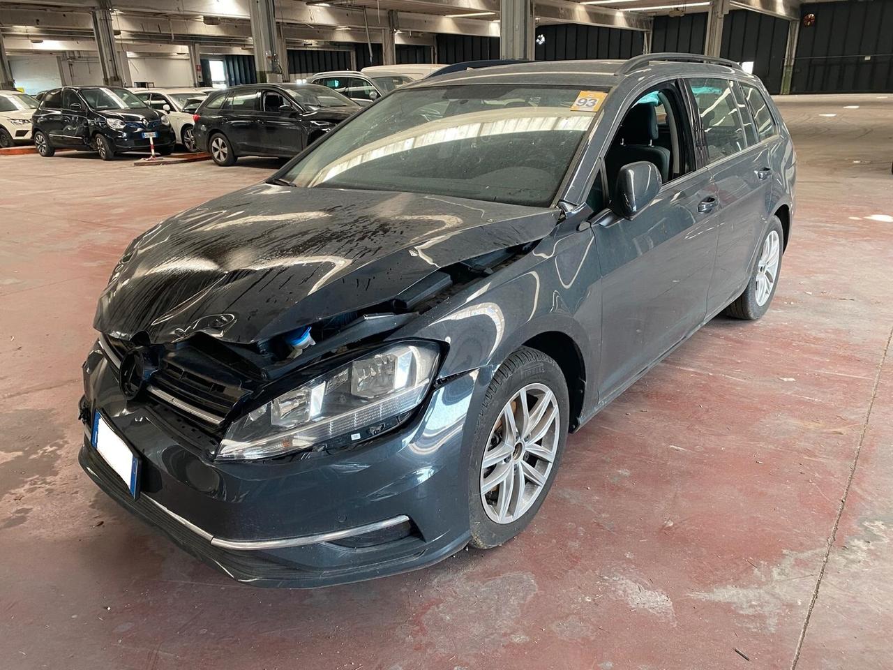 Volkswagen Golf Variant 1.6 tdi 115cv START INCIDENTATA