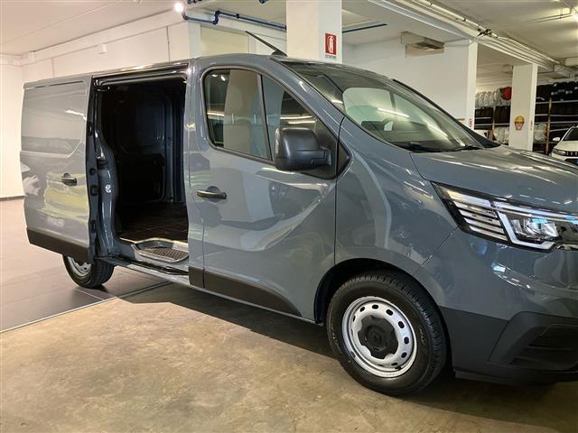 RENAULT Trafic T27 2.0 dci 110cv L1H1 Ice Euro 15.490 + iva