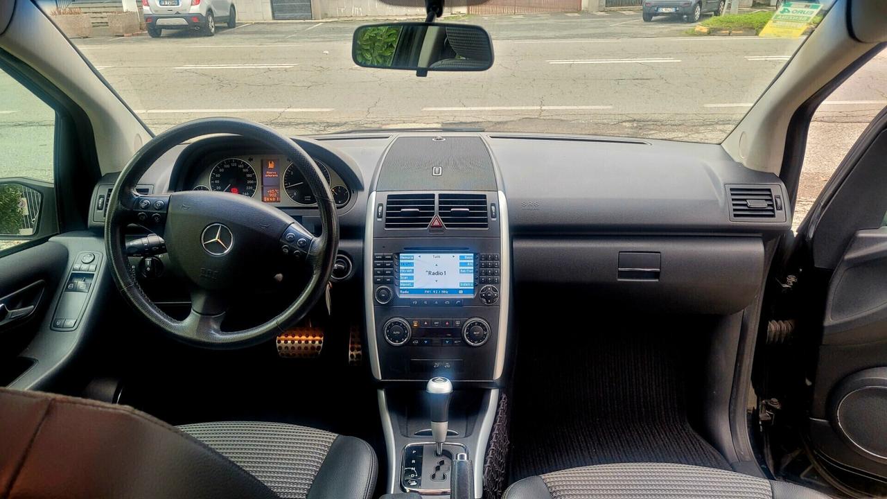 Mercedes-benz A 200 Elegance C Autom.