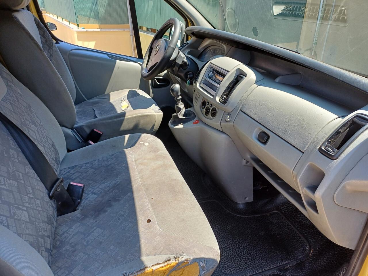Renault Trafic T27 1.9 dCi/80 PC-TN Furg.Generiq