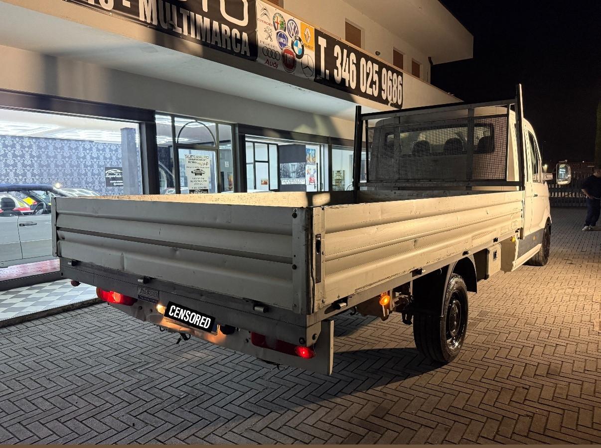 Volkswagen Crafter 35 2.0 TDI 140CV PM-DC Cabinato