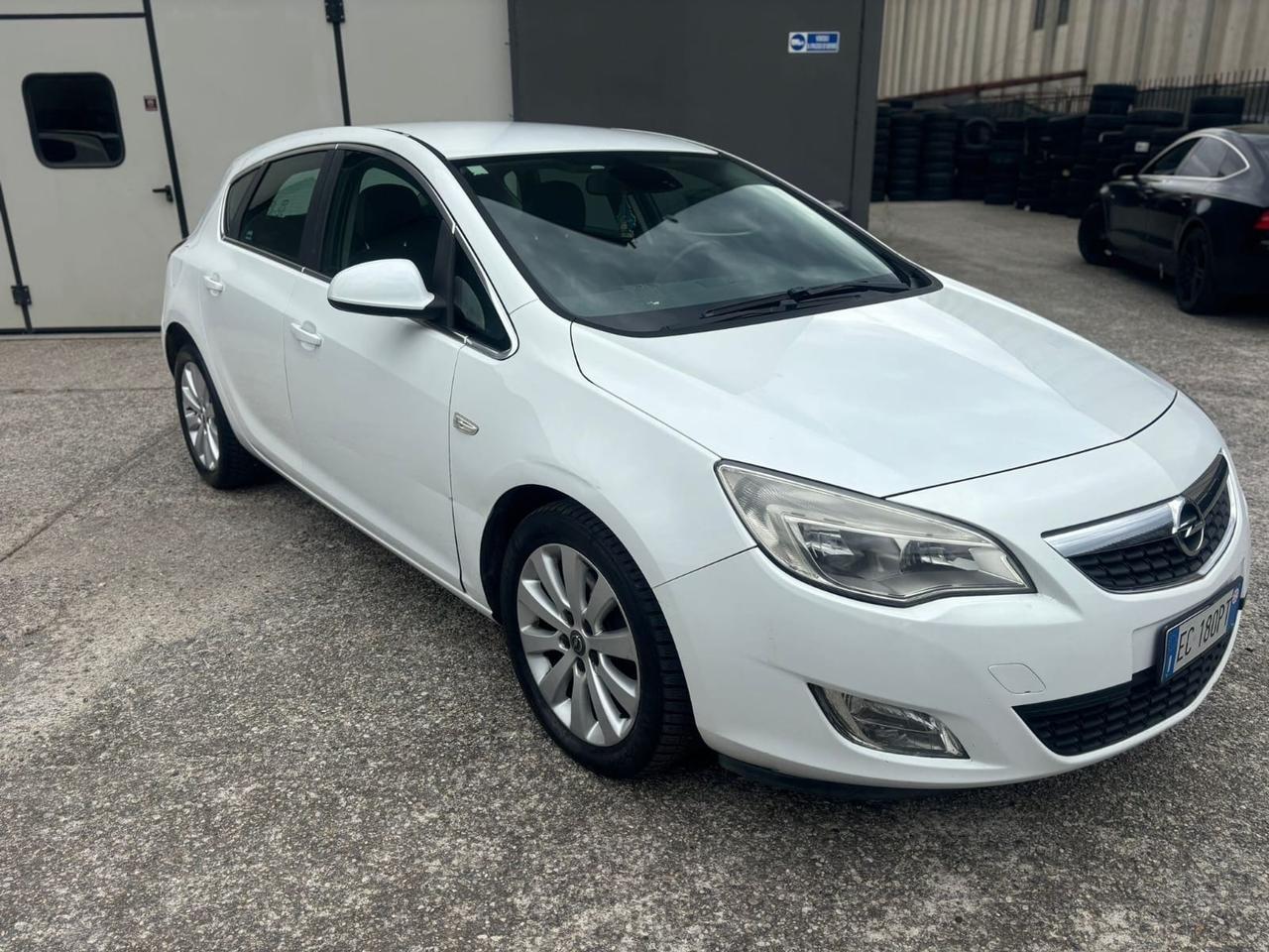 Opel Astra 1.7 CDTI 110CV 5 porte Elective