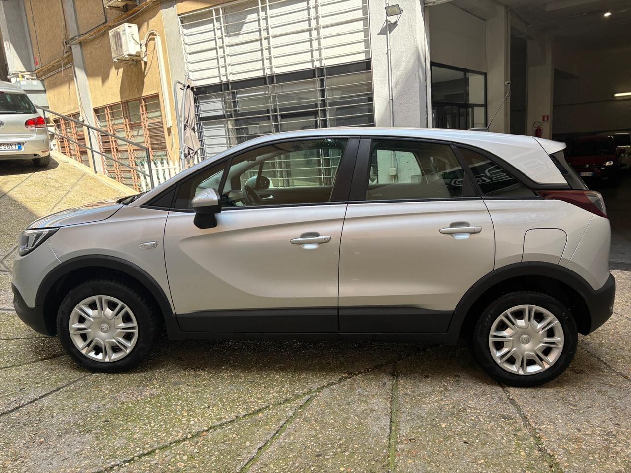 Opel Crossland X 1.5 automatica 120 CV