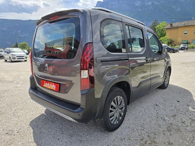 PEUGEOT Rifter BlueHDi 100 S&S Allure Standard
