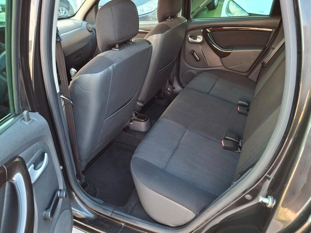Dacia Duster 1.5 dCi 110cv 4x4 Lauréate