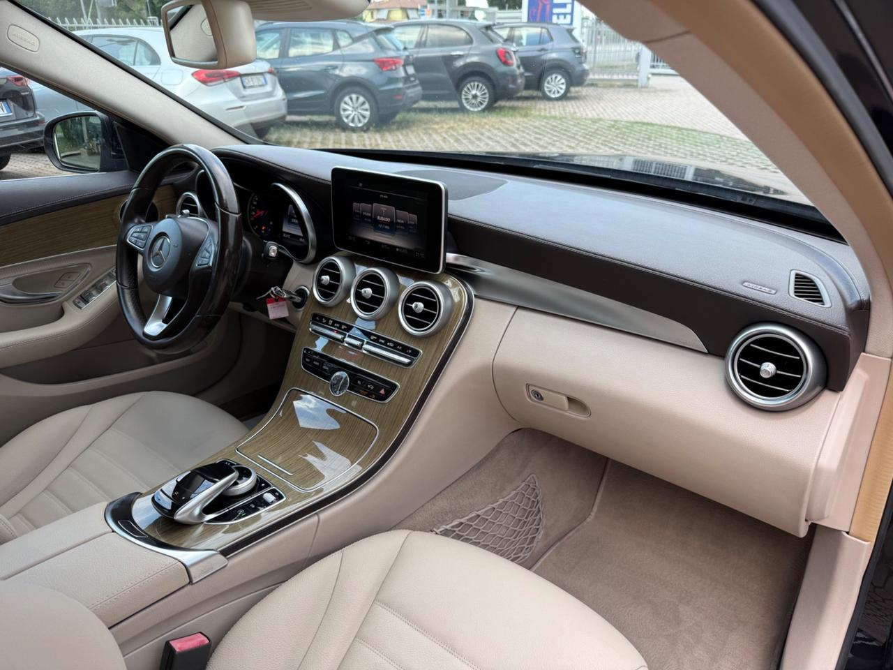 Mercedes-benz C 250 C 250 Automatic Premium