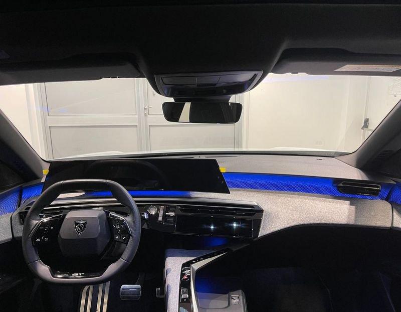 Peugeot 5008 Hybrid 136 e-DCS 6 GT