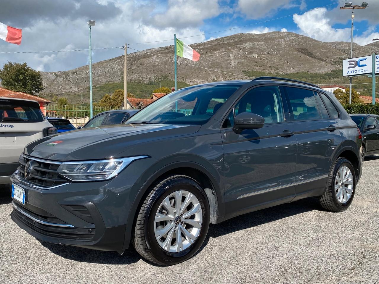 Volkswagen Tiguan 2.0 TDI 150 CV SCR DSG Modello Life