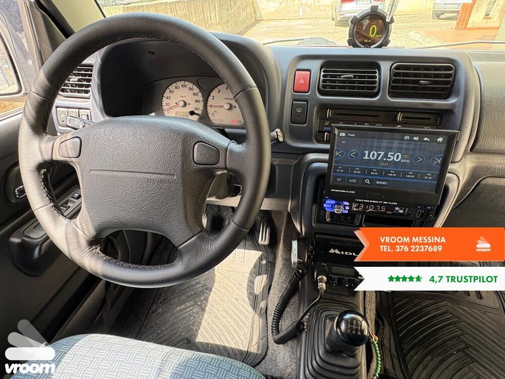 SUZUKI Jimny 3ª serie Jimny 1.3i 16V cat 4WD JLX