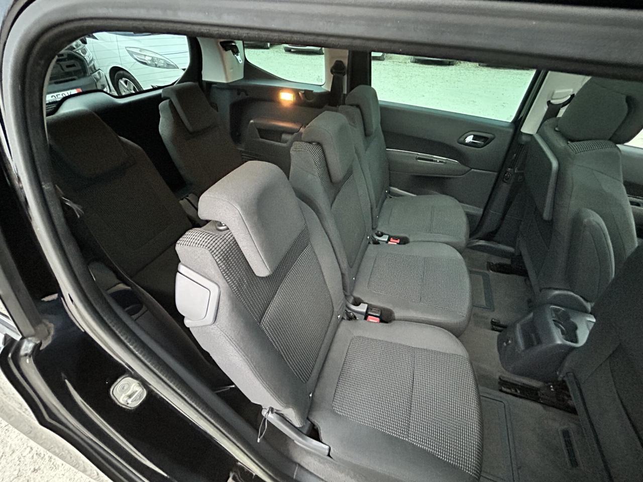 PEUGEOT 5008 1.6HDI 7 POSTI UNICO TOP