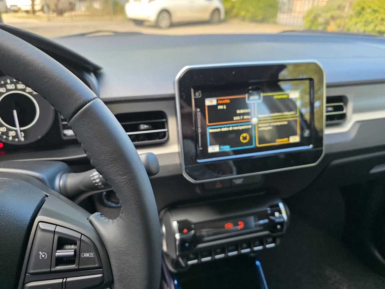 Suzuki Ignis 1.2 Hybrid Top